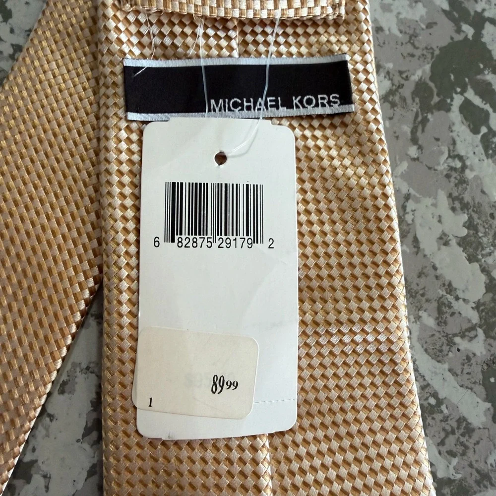 NWT Michael Kors Tie - Champagne